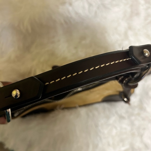 Dooney & Bourke mini bag - Picture 6 of 13